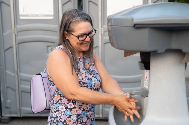 Best Porta potty rental near me  in Livonia, LA
